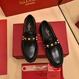 Picture of Valentino Shoes Men _SKUfw134180338fw